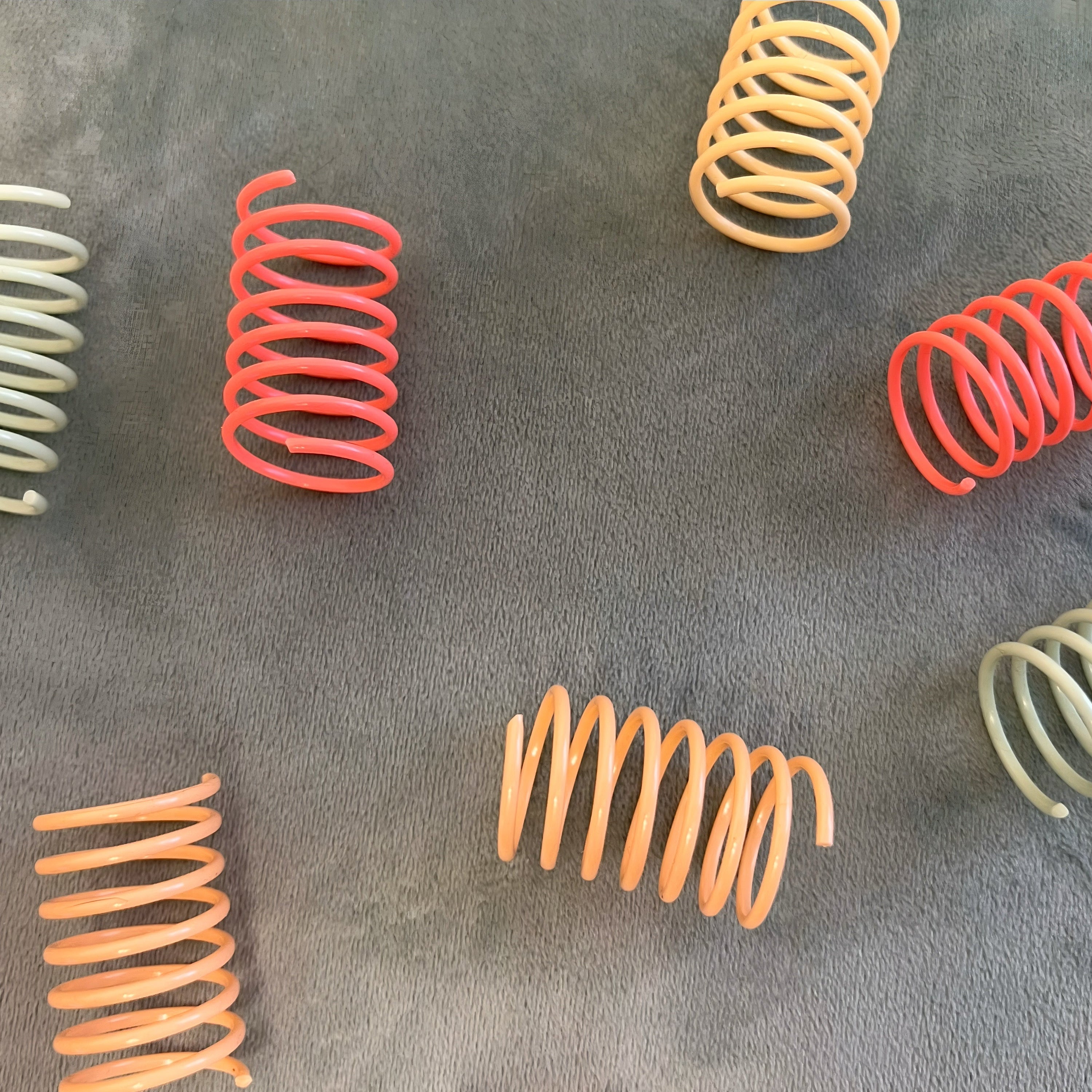 Spiral Set Bouncy Cat Springs